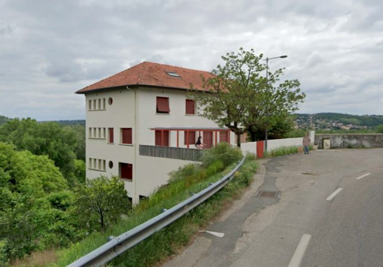 Pension de famille de 25 logements à Vernaison